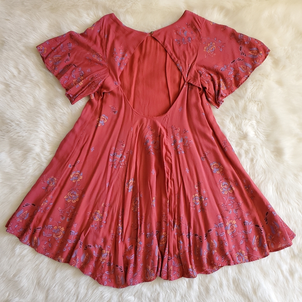 Urban Outfitters Kimchi Blue Floral Fields Dress Size Small - Picture 4 of 11